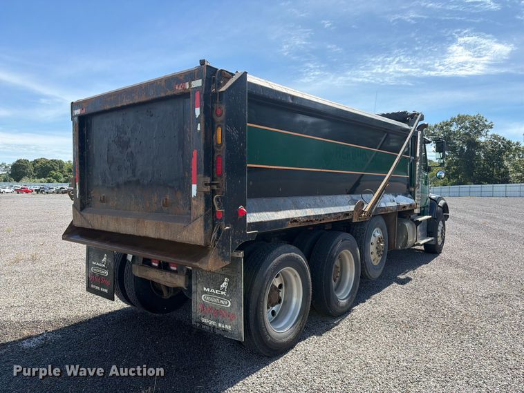 image for item YA4302 2017 Volvo D13 dump truck