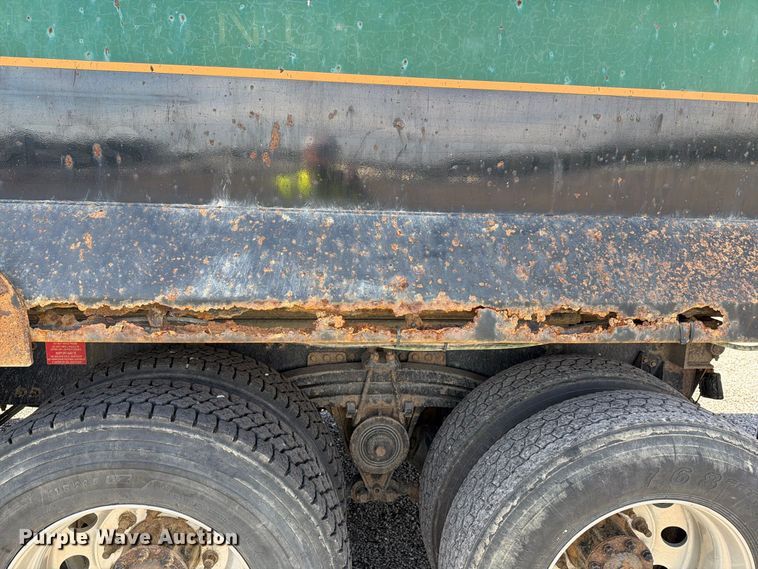 image for item YA4302 2017 Volvo D13 dump truck