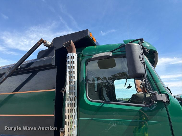 image for item YA4302 2017 Volvo D13 dump truck