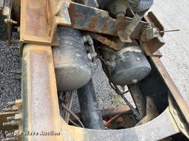 image for item YA4302 2017 Volvo D13 dump truck