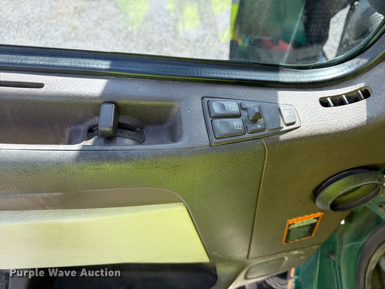 image for item YA4302 2017 Volvo D13 dump truck