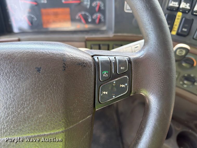 image for item YA4302 2017 Volvo D13 dump truck