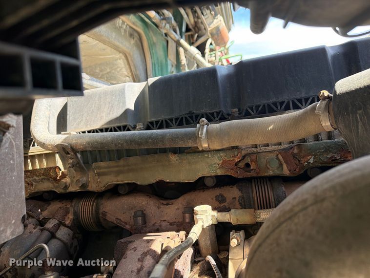 image for item YA4302 2017 Volvo D13 dump truck