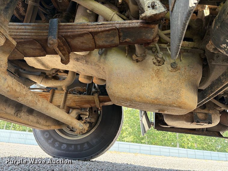 image for item YA4302 2017 Volvo D13 dump truck
