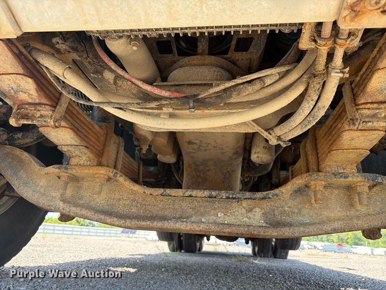 image for item YA4302 2017 Volvo D13 dump truck