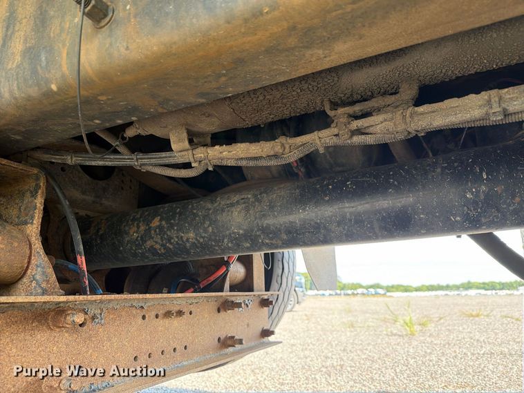image for item YA4302 2017 Volvo D13 dump truck