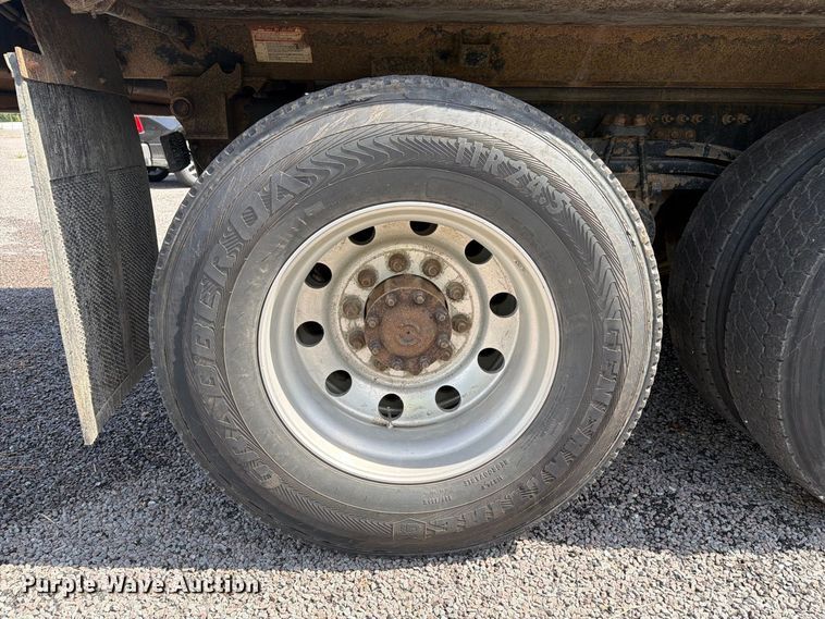 image for item YA4302 2017 Volvo D13 dump truck
