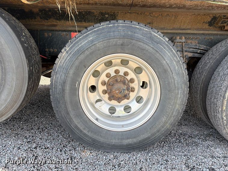 image for item YA4302 2017 Volvo D13 dump truck