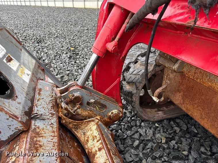 image for item YA4392 2016 Takeuchi TL12V-2 tracked skid steer loader