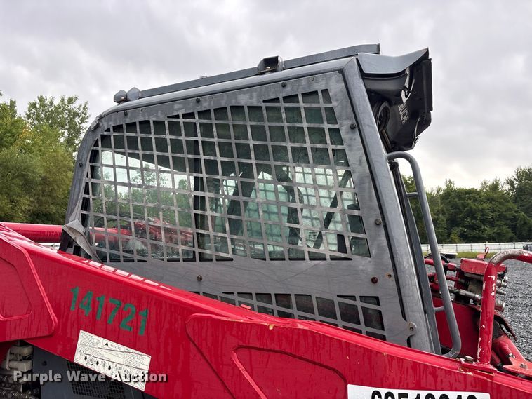 image for item YA4392 2016 Takeuchi TL12V-2 tracked skid steer loader