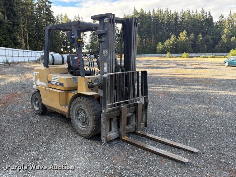 image for item YA4561 2002 Caterpillar GP40K forklift