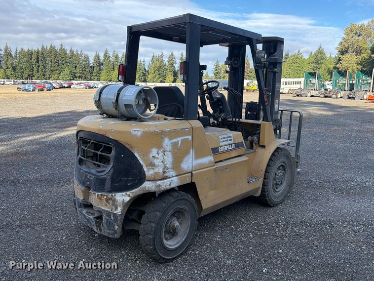 image for item YA4561 2002 Caterpillar GP40K forklift