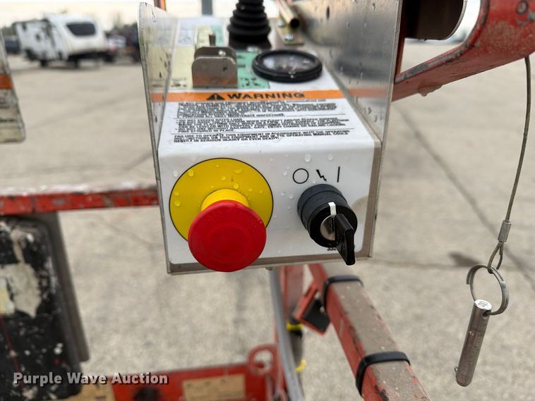 image for item YA4565 2005 SkyJack SJ3220 scissor lift