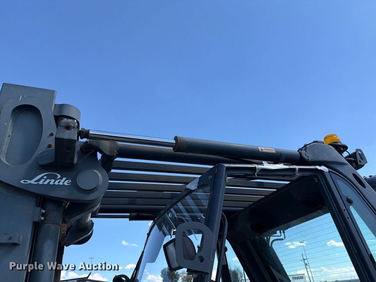 image for item YA4568 Linde H80D-396 forklift