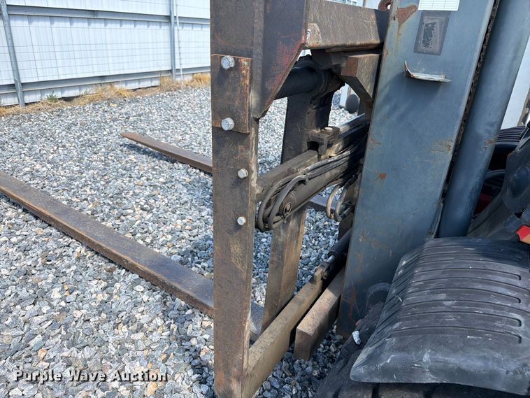image for item YA4568 Linde H80D-396 forklift