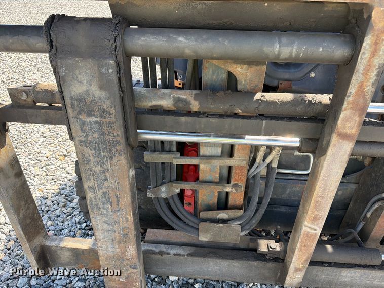 image for item YA4568 Linde H80D-396 forklift