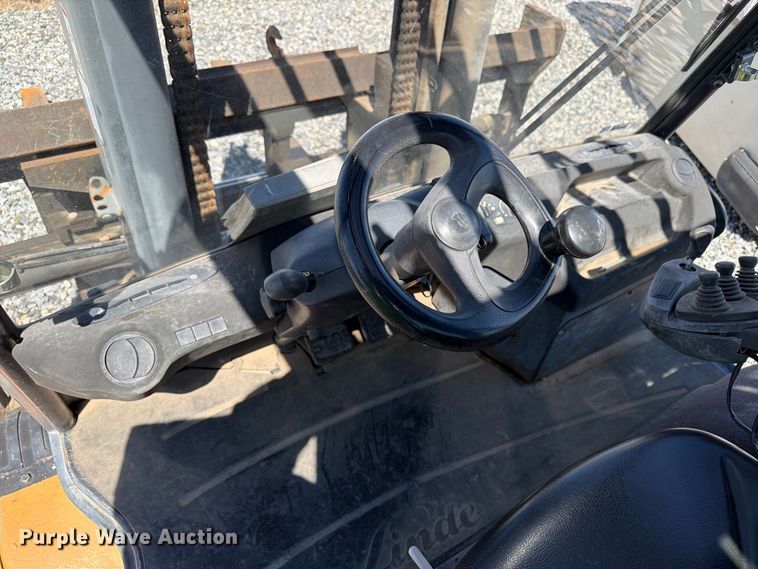 image for item YA4568 Linde H80D-396 forklift