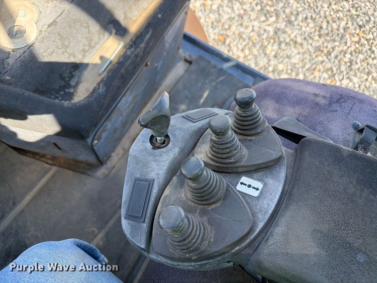 image for item YA4568 Linde H80D-396 forklift