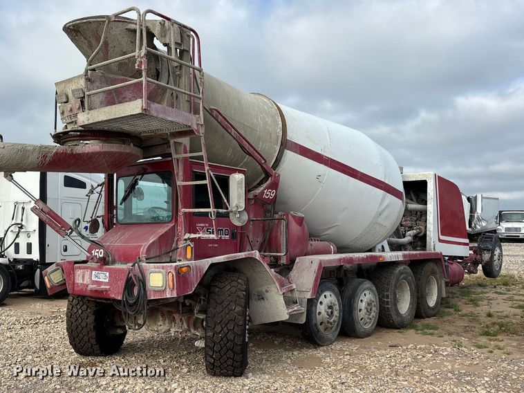 image for item YA4606 2017 Terex FDB6000 ready mix truck