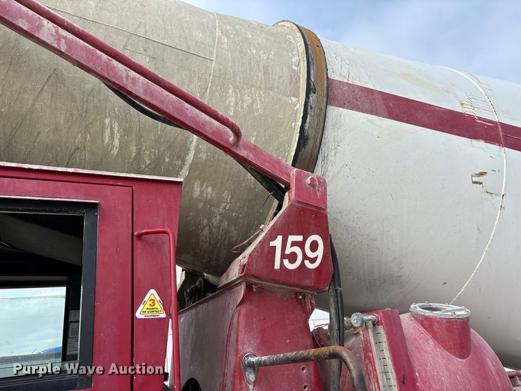 image for item YA4606 2017 Terex FDB6000 ready mix truck