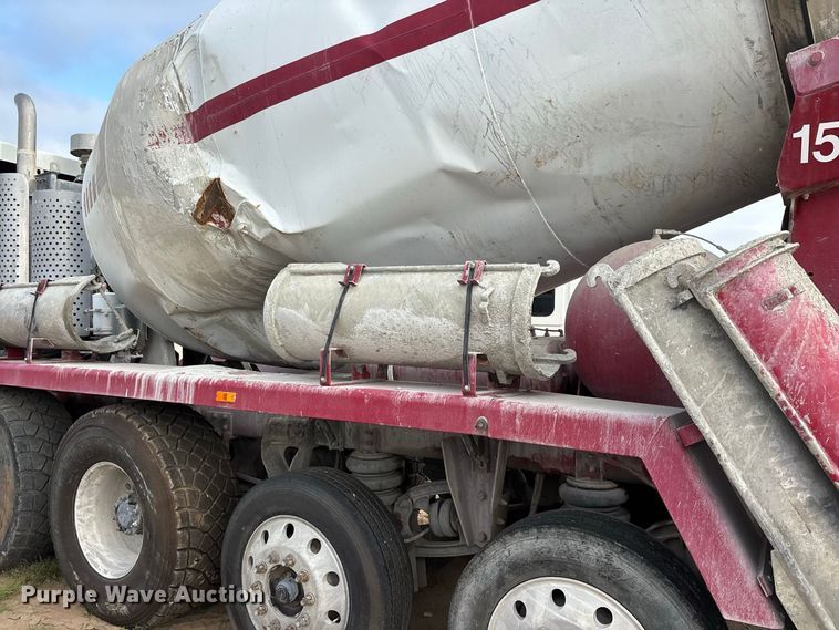 image for item YA4606 2017 Terex FDB6000 ready mix truck