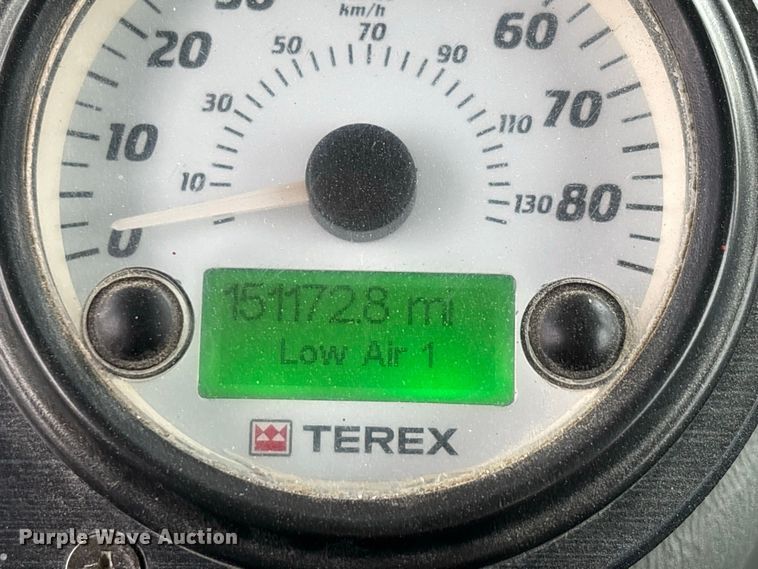 image for item YA4606 2017 Terex FDB6000 ready mix truck