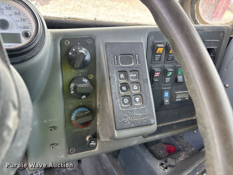 image for item YA4606 2017 Terex FDB6000 ready mix truck