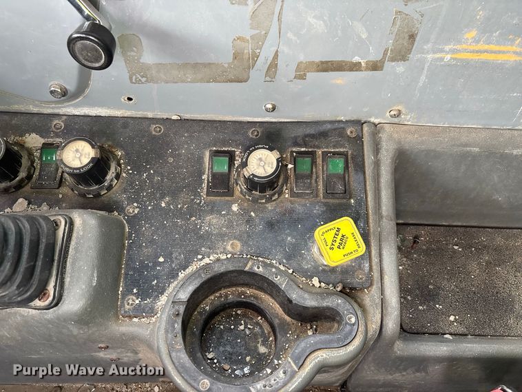 image for item YA4606 2017 Terex FDB6000 ready mix truck