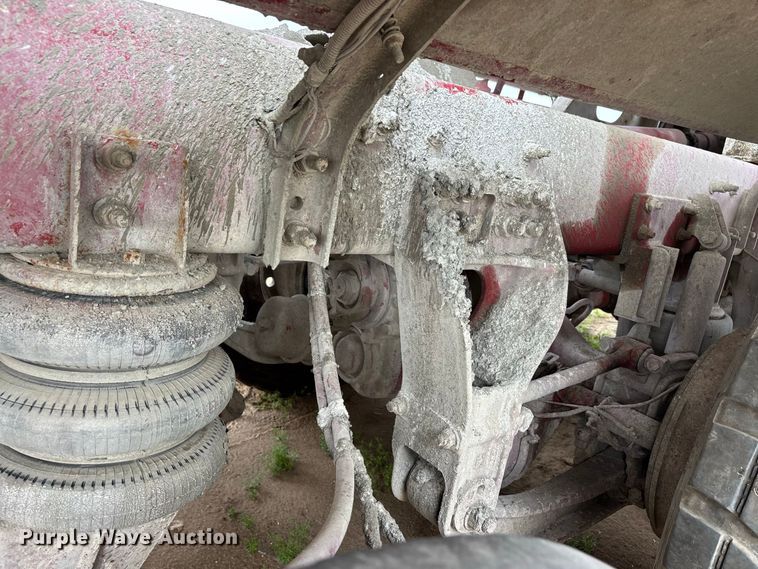 image for item YA4606 2017 Terex FDB6000 ready mix truck