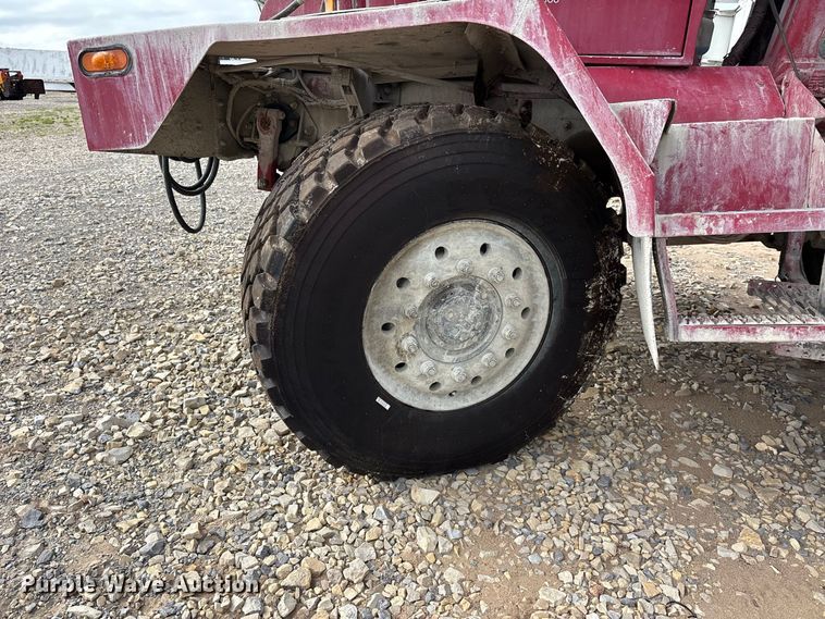 image for item YA4606 2017 Terex FDB6000 ready mix truck