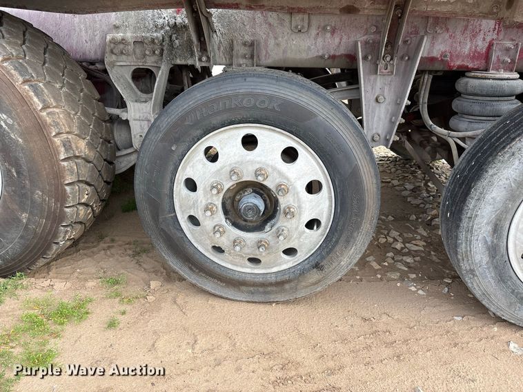 image for item YA4606 2017 Terex FDB6000 ready mix truck