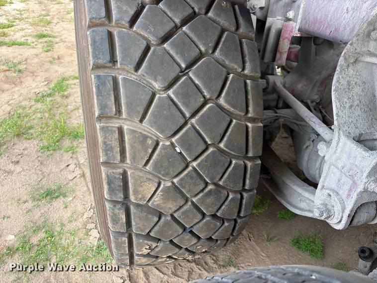 image for item YA4606 2017 Terex FDB6000 ready mix truck