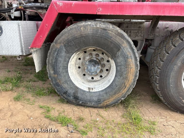 image for item YA4606 2017 Terex FDB6000 ready mix truck