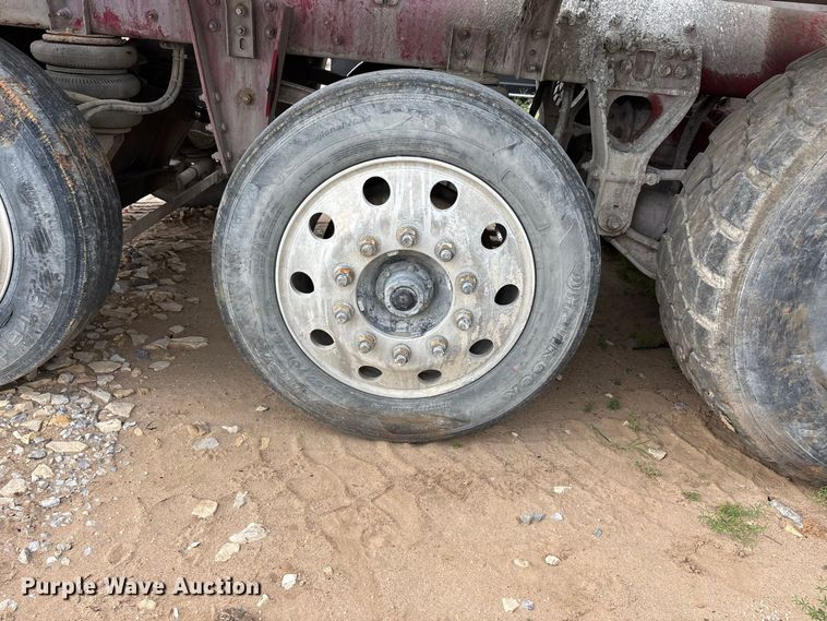image for item YA4606 2017 Terex FDB6000 ready mix truck