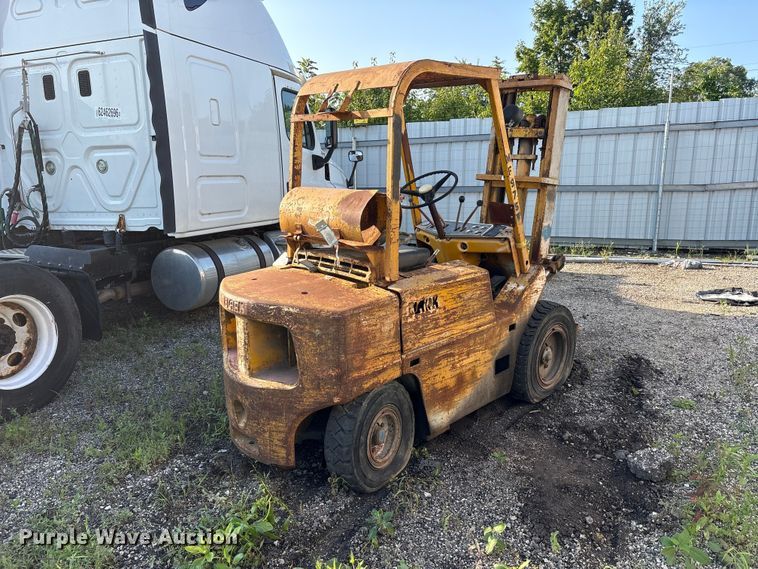 image for item YA4640 Clark C500-Y50 forklift