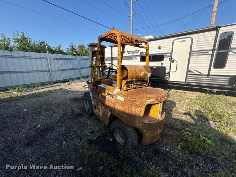 image for item YA4640 Clark C500-Y50 forklift