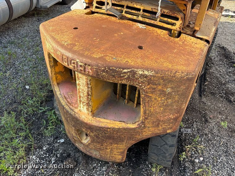 image for item YA4640 Clark C500-Y50 forklift