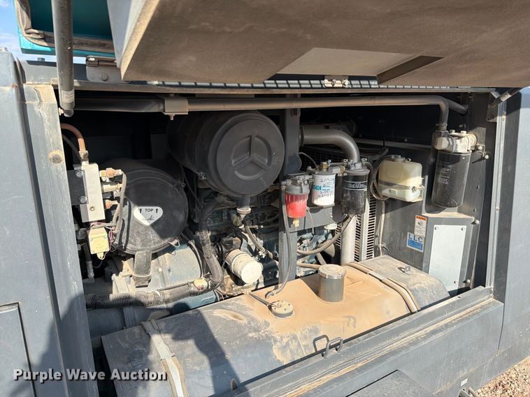 image for item YA4649 2021 Airman PDS4005 T4 air compressor