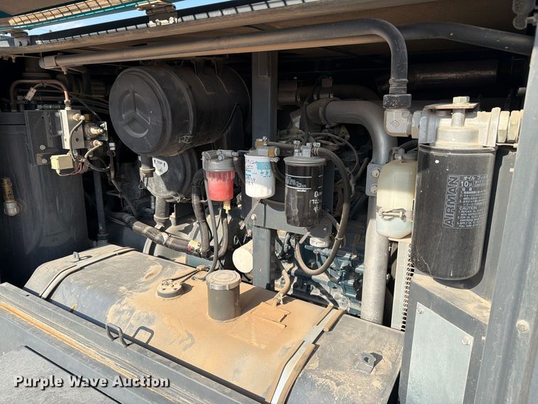 image for item YA4649 2021 Airman PDS4005 T4 air compressor