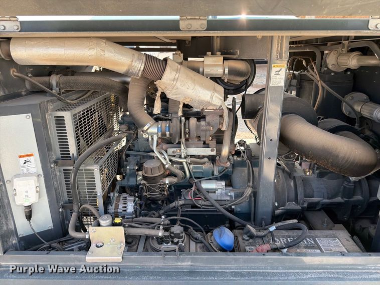 image for item YA4649 2021 Airman PDS4005 T4 air compressor