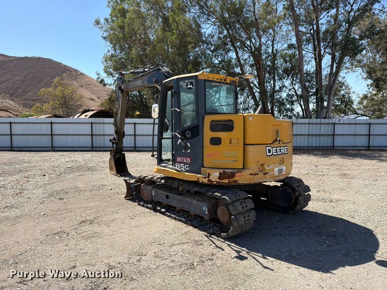image for item YA4675 2019 John Deere 85G mini excavator