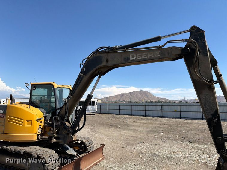 image for item YA4675 2019 John Deere 85G mini excavator