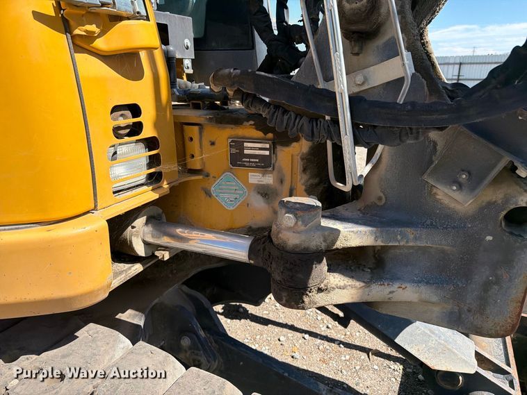 image for item YA4675 2019 John Deere 85G mini excavator