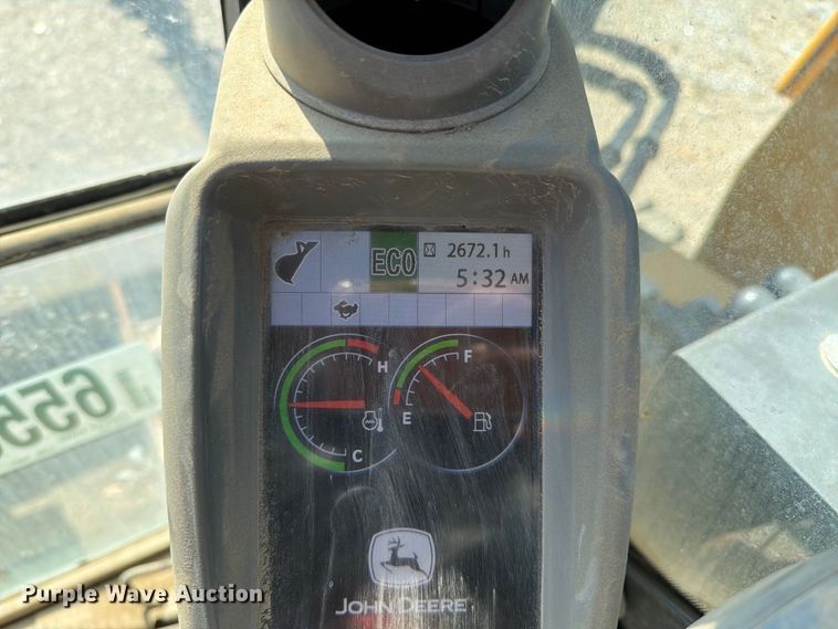 image for item YA4675 2019 John Deere 85G mini excavator