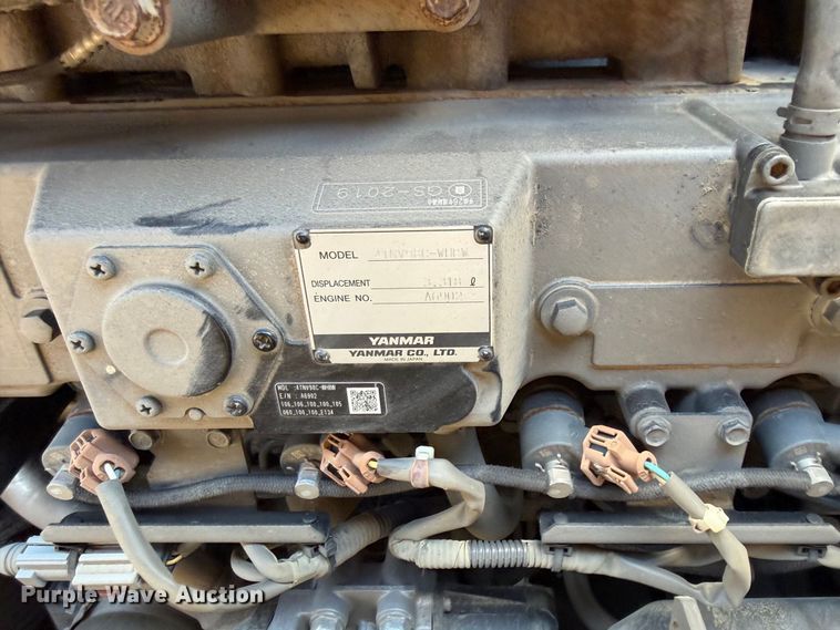 image for item YA4675 2019 John Deere 85G mini excavator