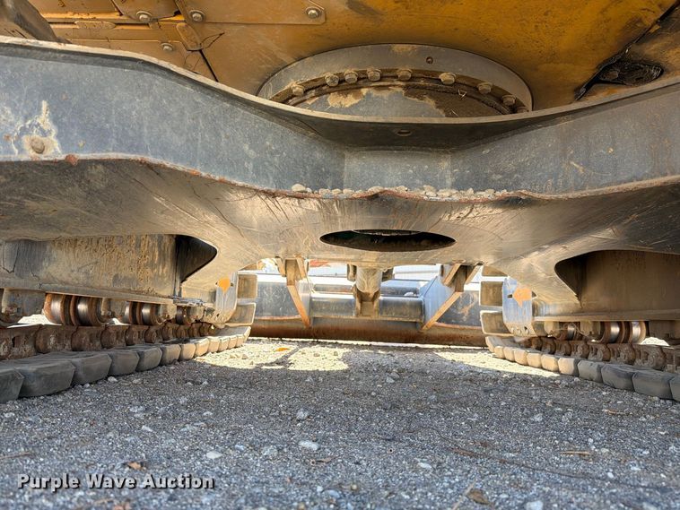 image for item YA4675 2019 John Deere 85G mini excavator