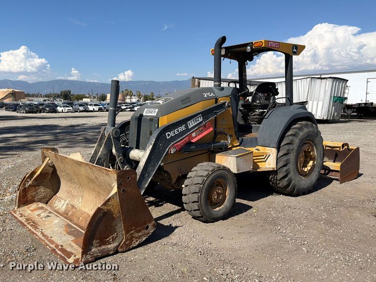 2020 John Deere 210L landscape tractor