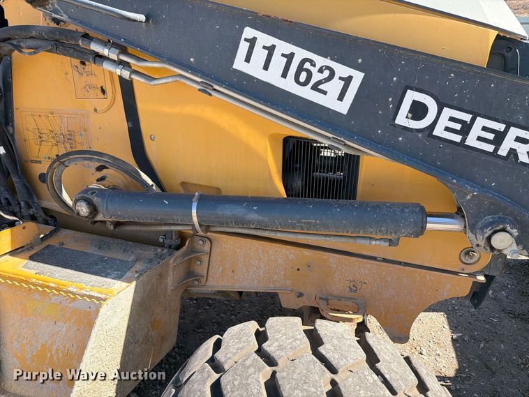 image for item YA4677 2020 John Deere 210L landscape tractor