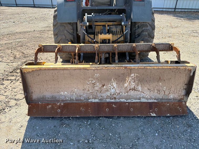 image for item YA4677 2020 John Deere 210L landscape tractor