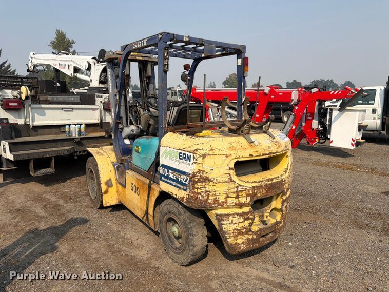 image for item YA4740 Komatsu FG40ZT-7 forklift